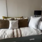Paris Rooftop Views Cosy Separate Living Stay
